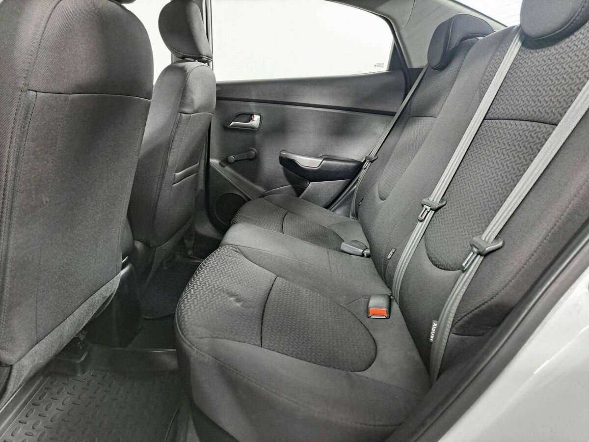 Купить Киа Рио, 2017, 112 068 км.. Фото: #9