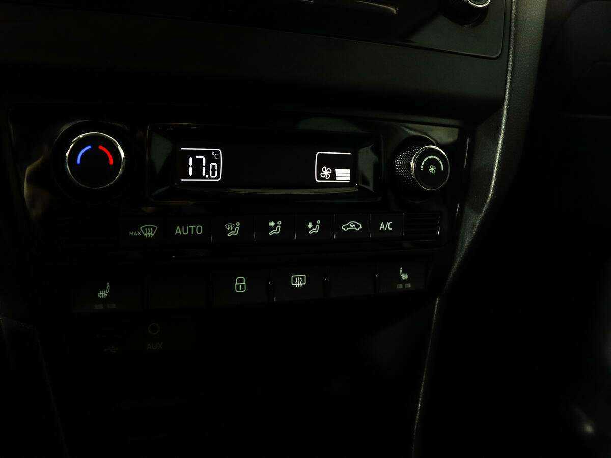 Купить Шкода Рапид, 2016, 157 245 км.. Фото: #15