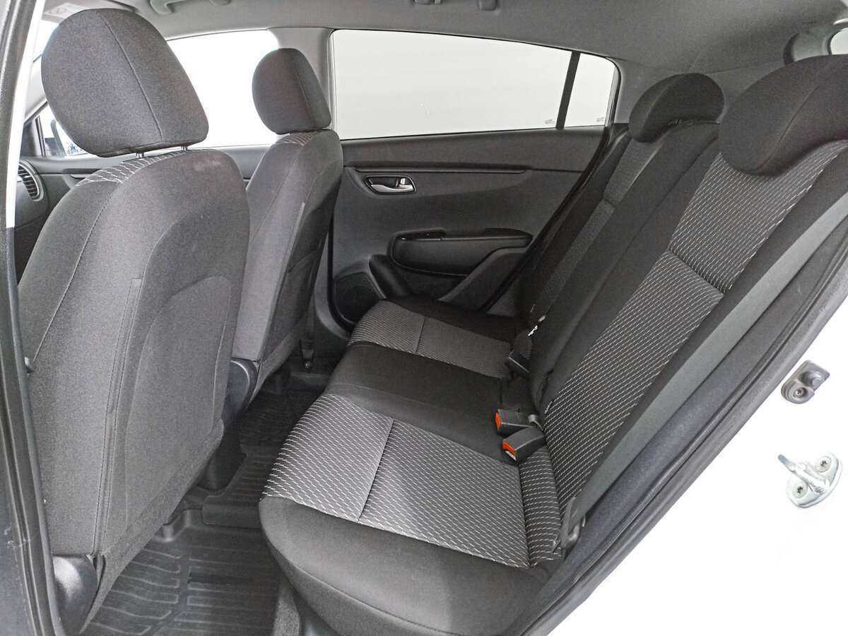 Купить Киа Рио, 2018, 85 793 км.. Фото: #9