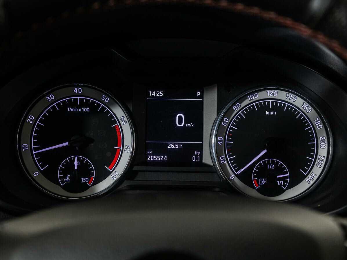 Купить Шкода Октавия, 2017, 205 394 км.. Фото: #11