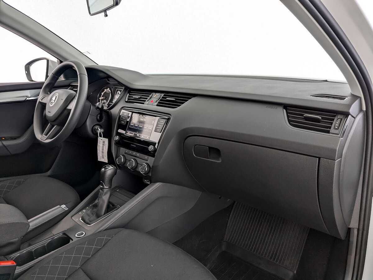 Купить Шкода Октавия, 2020, 39 390 км.. Фото: #8