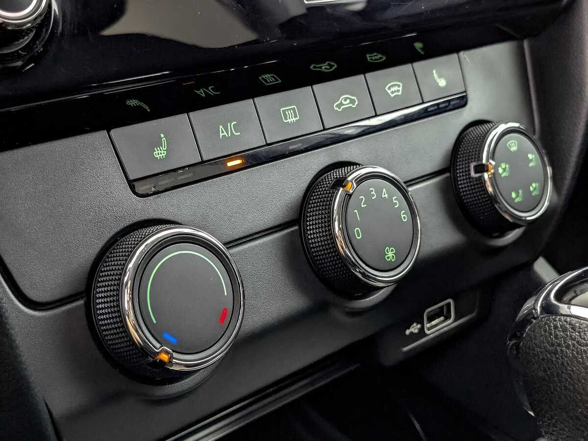 Купить Шкода Октавия, 2018, 106 899 км.. Фото: #16