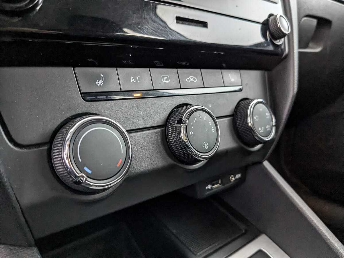 Купить Шкода Октавия, 2017, 144 758 км.. Фото: #15