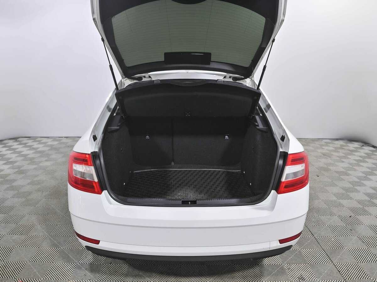 Купить Шкода Октавия, 2018, 188 741 км.. Фото: #12