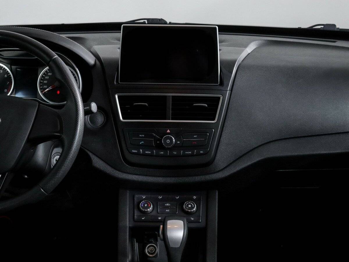 Купить ФАВ Бестюрн Икс40, 2021, 91 614 км.. Фото: #10